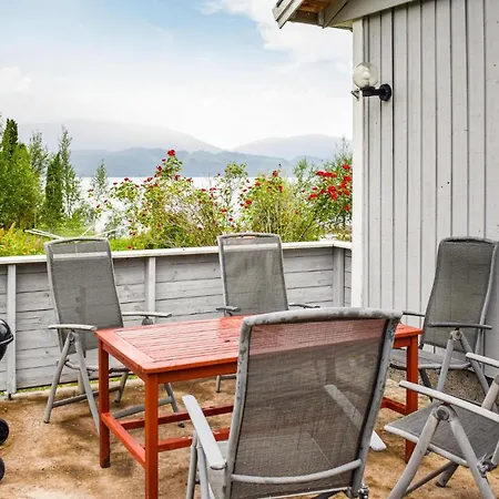 Holiday home Beautiful In Fusa With Wifi Forebygdi