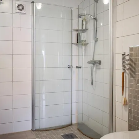 Holiday home Beautiful In Fusa With Wifi